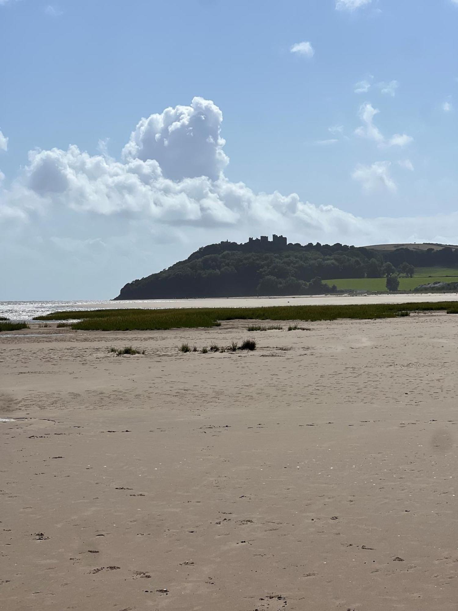 Holiday home Luxury 2-bed Barn Conversion In Llansteffan Carmarthen